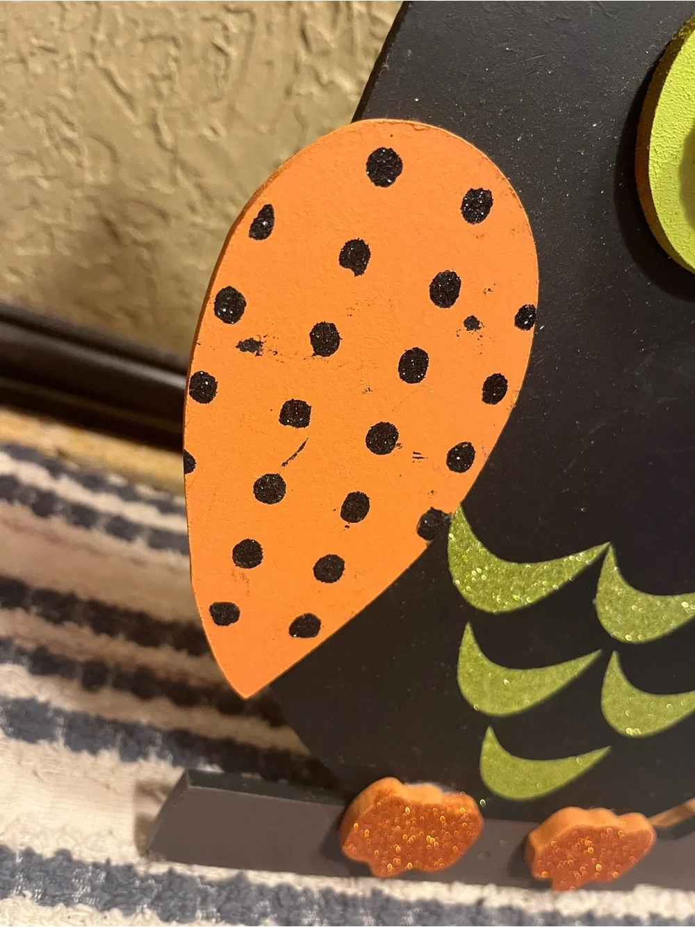 Vintage Wooden Owl Decor Halloween